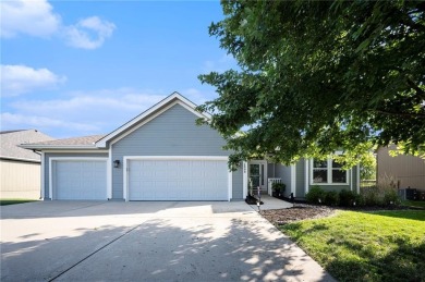 Stunningly Updated Reverse 1.5 Story Backing to Greenspace on Paradise Pointe Golf Complex in Missouri - for sale on GolfHomes.com, golf home, golf lot