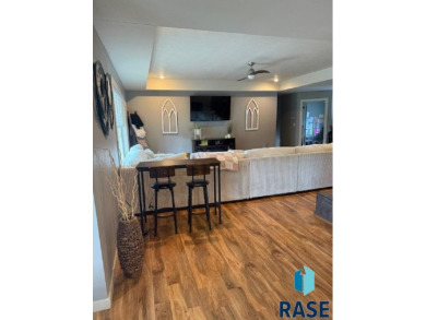 Step into this spacious 5 bedroom home offering an open floor on Wild Oak Golf Club in South Dakota - for sale on GolfHomes.com, golf home, golf lot