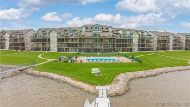 Located in a park like setting, this 2 br 2 bath condo at the on Lake Valley Country Club in Missouri - for sale on GolfHomes.com, golf home, golf lot