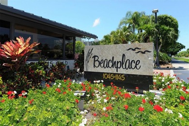 Coveted Southern exposure offering morning sun with a very on Links on Longboat Golf Club in Florida - for sale on GolfHomes.com, golf home, golf lot