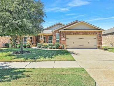 Welcome to this beautiful 3-bedroom plus study and 2.5 bath home on Frisco Lakes Golf Course in Texas - for sale on GolfHomes.com, golf home, golf lot