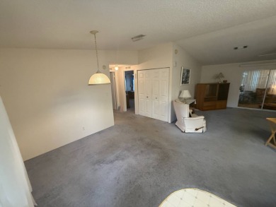 This well loved 2-bedroom, 2-bathroom Palm Harbor home is being on Del Tura Golf and Country Club in Florida - for sale on GolfHomes.com, golf home, golf lot