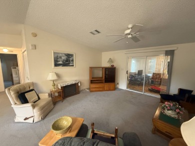 This well loved 2-bedroom, 2-bathroom Palm Harbor home is being on Del Tura Golf and Country Club in Florida - for sale on GolfHomes.com, golf home, golf lot