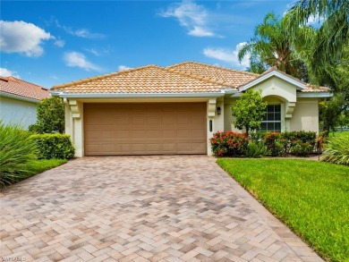 Pool, Golf Course  Water Views ~ Remodeled!
This home truly has on Panther Run Golf Club in Florida - for sale on GolfHomes.com, golf home, golf lot