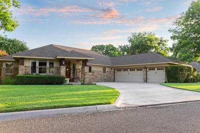 This beautiful home in Meadowlakes is situated in the desirable on Hidden Falls Golf Club in Texas - for sale on GolfHomes.com, golf home, golf lot