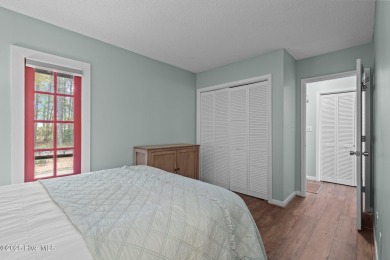 This beautifully updated and furnished 1-bedroom condo is on Pinehurst Resort and Country Club in North Carolina - for sale on GolfHomes.com, golf home, golf lot