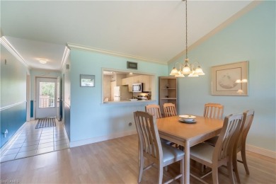 VACANT AND EASY TO SHOW--MOTIVATED SELLER BRING ALL on Glen Eagle Golf and Country Club in Florida - for sale on GolfHomes.com, golf home, golf lot