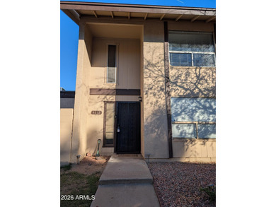 Honey stop the car-this is your new home! Beautiful 3/2 with on Bellaire Golf Club in Arizona - for sale on GolfHomes.com, golf home, golf lot
