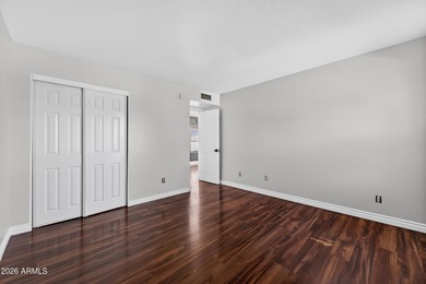 Honey stop the car-this is your new home! Beautiful 3/2 with on Bellaire Golf Club in Arizona - for sale on GolfHomes.com, golf home, golf lot