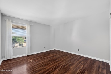 Honey stop the car-this is your new home! Beautiful 3/2 with on Bellaire Golf Club in Arizona - for sale on GolfHomes.com, golf home, golf lot