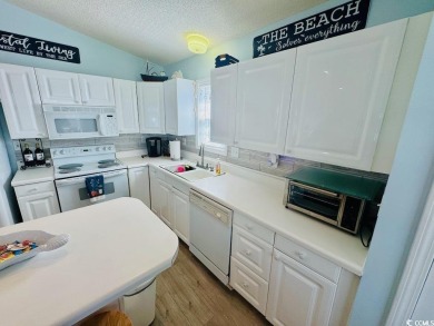 NEW TO MARKET IN OCEAN LAKES! GROUND LEVEL STICKBUILT 2 BED/2 on Prestwick Country Club in South Carolina - for sale on GolfHomes.com, golf home, golf lot