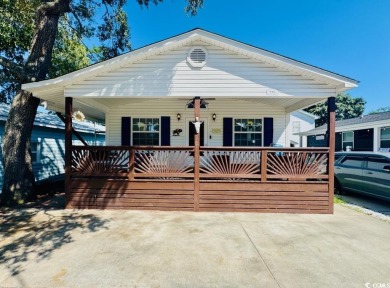 NEW TO MARKET IN OCEAN LAKES! GROUND LEVEL STICKBUILT 2 BED/2 on Prestwick Country Club in South Carolina - for sale on GolfHomes.com, golf home, golf lot