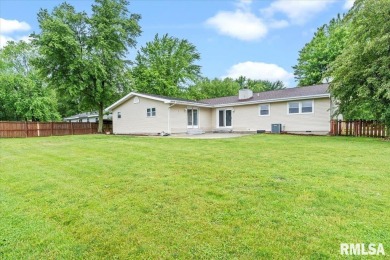 Tucked away on a quiet cul-de-sac just 5 minutes south of Auburn on Edgewood Golf Course in Illinois - for sale on GolfHomes.com, golf home, golf lot