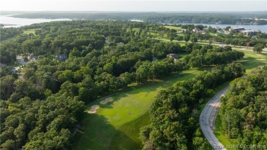 Beautifully updated GRAND 2 Story in Country Club Estates will on Seasons Ridge At Four Seasons in Missouri - for sale on GolfHomes.com, golf home, golf lot