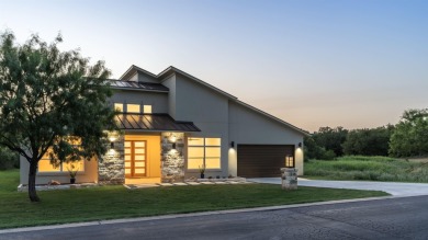 PRICE NOW REDUCED FOR FAST SALE!!! NEW HOME 2024 on ONE LEVEL No on Apple Rock Golf Course - Horseshoe Bay in Texas - for sale on GolfHomes.com, golf home, golf lot