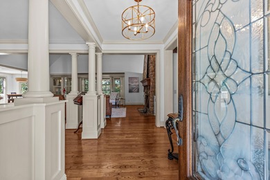 LIVE THE REYNOLDS LAKE OCONEE LIFESTYLE -- ELEGANTLY UPDATED on Reynolds Lake Oconee - The Oconee in Georgia - for sale on GolfHomes.com, golf home, golf lot