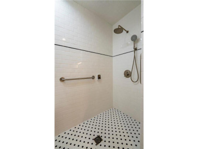 Charming 1-bedroom, 1-bath cottage overlooking beautiful Pelican on Breezy Point Golf Course Resort in Minnesota - for sale on GolfHomes.com, golf home, golf lot