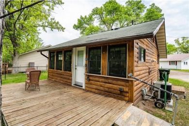 Charming 1-bedroom, 1-bath cottage overlooking beautiful Pelican on Breezy Point Golf Course Resort in Minnesota - for sale on GolfHomes.com, golf home, golf lot