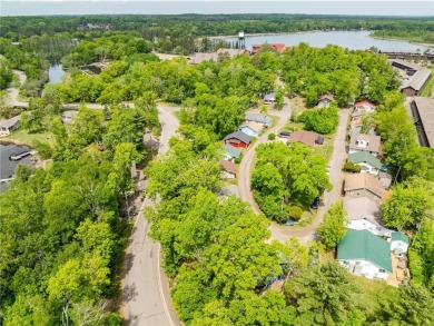 Charming 1-bedroom, 1-bath cottage overlooking beautiful Pelican on Breezy Point Golf Course Resort in Minnesota - for sale on GolfHomes.com, golf home, golf lot