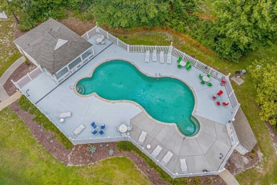 This efficiency condo is tucked away from the busy tourist scene on Beachwood Golf Club in South Carolina - for sale on GolfHomes.com, golf home, golf lot