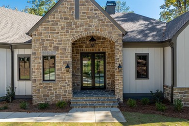 BRAND NEW CONSTRUCTION GOLF COURSE HOME WITHIN REYNOLDS LAKE on Reynolds Lake Oconee - The Oconee in Georgia - for sale on GolfHomes.com, golf home, golf lot