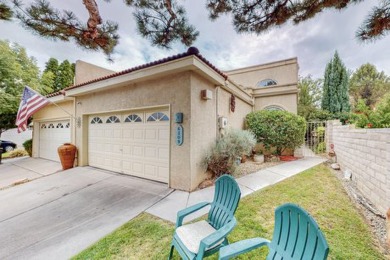 Come see this amazing Hinkle townhome in the highly sought-after on Tanoan Country Club in New Mexico - for sale on GolfHomes.com, golf home, golf lot