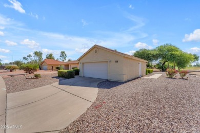 Are you looking for a cozy 2 bedroom home tucked away on a golf on Las Colinas Golf Club in Arizona - for sale on GolfHomes.com, golf home, golf lot