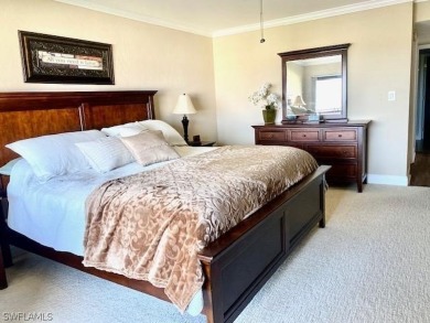 WANT TOTAL QUALITY AND BEAUTIFULLY UPDATED!  2 plus den or on The Landings Yacht, Golf and Tennis Club in Florida - for sale on GolfHomes.com, golf home, golf lot