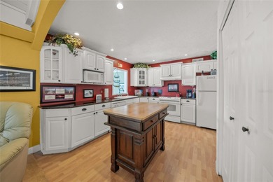 This is the one * LOCATION, LOCATION, LOCATION * RARELY on Bent Tree Country Club in Florida - for sale on GolfHomes.com, golf home, golf lot