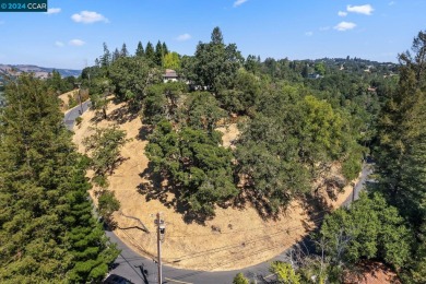 BUILD YOUR DREAM HOUSE! Undeveloped lots are rare in Orinda, and on Orinda Country Club in California - for sale on GolfHomes.com, golf home, golf lot