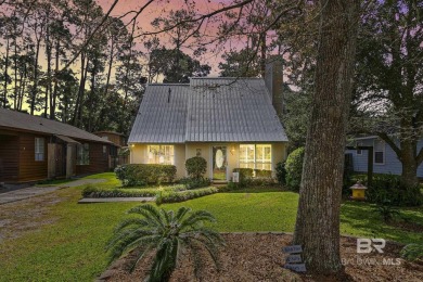 Welcome to this inviting 3-bedroom, 2-bathroom, and 1,663 sqft on Gulf State Park Golf Course in Alabama - for sale on GolfHomes.com, golf home, golf lot