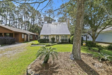 Welcome to this inviting 3-bedroom, 2-bathroom, and 1,663 sqft on Gulf State Park Golf Course in Alabama - for sale on GolfHomes.com, golf home, golf lot