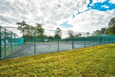 This 2 bedroom, 2 bath condo is located in the heart of Myrtle on Myrtlewood Golf Course and Club  in South Carolina - for sale on GolfHomes.com, golf home, golf lot