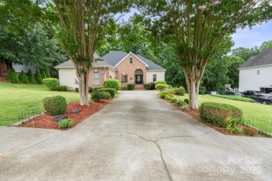 Welcome to this stunning 4-bedroom, 3.5-bath home perfectly on Fox Den Country Club in North Carolina - for sale on GolfHomes.com, golf home, golf lot