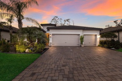 One or more photo(s) has been virtually staged. Fantastic on Links At Greenfield Plantation in Florida - for sale on GolfHomes.com, golf home, golf lot