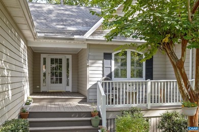 Enjoy the ease of one-level living in this inviting golf-front on Lake Monticello Golf Course in Virginia - for sale on GolfHomes.com, golf home, golf lot