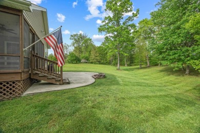 Well-maintained and move-in ready, this 3-bed, 2-bath home is on Deer Creek Golf Club in Tennessee - for sale on GolfHomes.com, golf home, golf lot