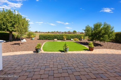 SERIOUS  SELLER - UNBELIEVABLE NEW PRICE $825,000! Perfectly on Prescott Lakes Golf and Country Club in Arizona - for sale on GolfHomes.com, golf home, golf lot