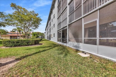 FREE custom closet and inspection report, completely updated on Flamingo Lakes Country Club in Florida - for sale on GolfHomes.com, golf home, golf lot