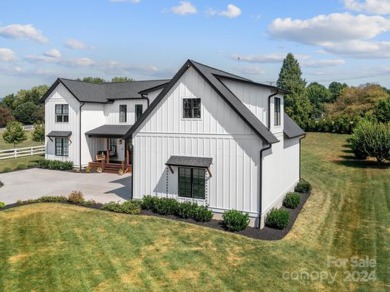 Luxury home located in the sought after Hollabrook Farm on Broadmoor Golf Links in North Carolina - for sale on GolfHomes.com, golf home, golf lot