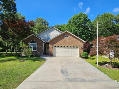 PRICE REDUCTION on this beautifully maintained 3BR/2BA home on Players Course At Wyboo Plantation in South Carolina - for sale on GolfHomes.com, golf home, golf lot