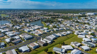 Welcome to this absolutely stunning 3-bedroom, 2-bath on Kings Gate Golf Club in Florida - for sale on GolfHomes.com, golf home, golf lot