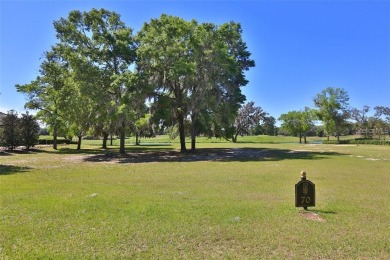 Prime homesite, 1.09+/-acre lot in Lakeside at Golden Ocala with on Golden Ocala Golf and Equestrian Club in Florida - for sale on GolfHomes.com, golf home, golf lot