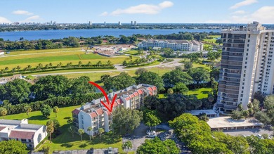 Move-in ready 2-bedroom, 2-bath condo located in the highly on The President Country Club in Florida - for sale on GolfHomes.com, golf home, golf lot