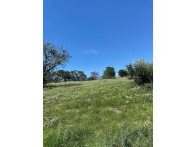 Build your dream home on this lot in beautiful Horseshoe Bay on Apple Rock Golf Course - Horseshoe Bay in Texas - for sale on GolfHomes.com, golf home, golf lot