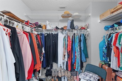 Under contract-accepting backup offers. Welcome to the Village on Glenview Championship Golf and Country Club in Florida - for sale on GolfHomes.com, golf home, golf lot