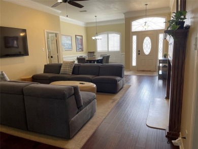 REDUCED!!!!!!3-2 REMODELED LOCATED ON A GREENBELT.SPARKLING on Lost Creek Golf Course in Texas - for sale on GolfHomes.com, golf home, golf lot