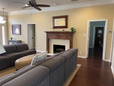 REDUCED!!!!!!3-2 REMODELED LOCATED ON A GREENBELT.SPARKLING on Lost Creek Golf Course in Texas - for sale on GolfHomes.com, golf home, golf lot