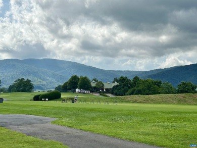 Live where you play in this stylish, low-maintenance townhome in on Old Trail Golf Club in Virginia - for sale on GolfHomes.com, golf home, golf lot