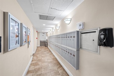 Stop renting and start owning! This move-in ready flip or on Palm-Aire Country Club and Resort - The Oaks in Florida - for sale on GolfHomes.com, golf home, golf lot